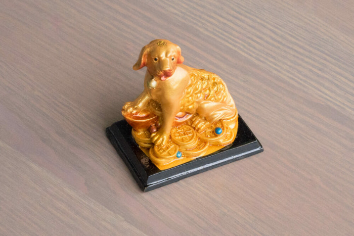 Dog Wealth Statue